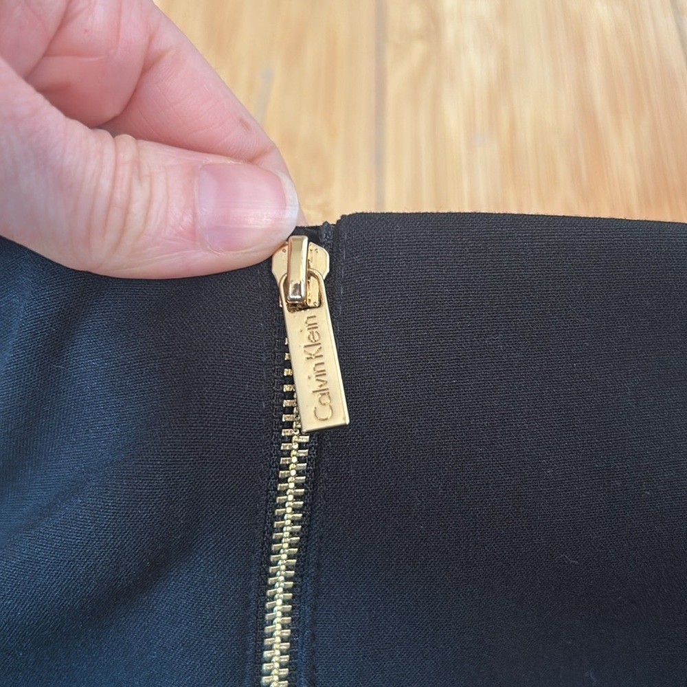 Calvin Klein Black Pencil Skirt with Gold Embellishments size 6 - Picture 5 of 10